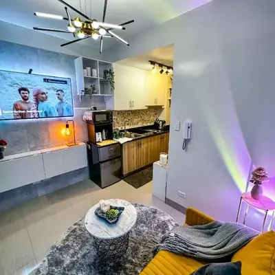 Evergreen suite- 1 bed 1 sofa bed