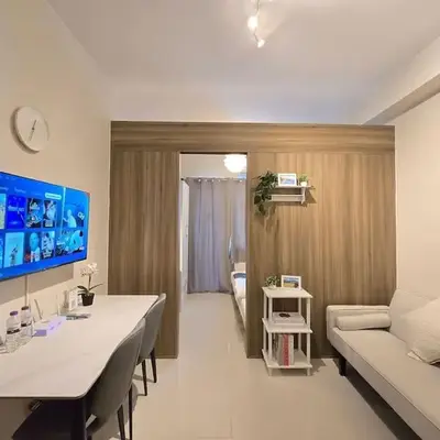 1BR Condotel with Balcony at FAME Residences #FM60