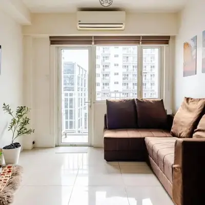 2Bedroom 2Bath near moa with Balcony facing pool