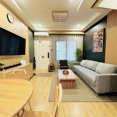 MUJI TOWNHOUSE SUITE in Central Makati BILLIARDS