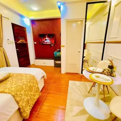 Subway House in Paranaque