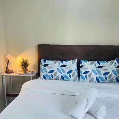 Jennie's 5m Suite