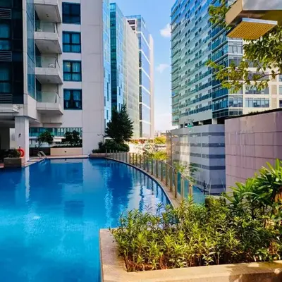 BGC High Rise