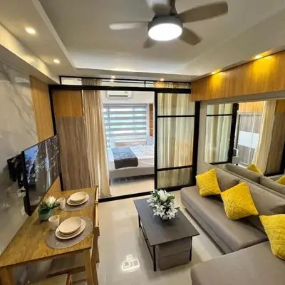 Deluxe Room with Parking in Red Residences Chino Roces Ave