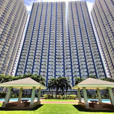 1Br Fully Furnished Condo Unit at Light Residences