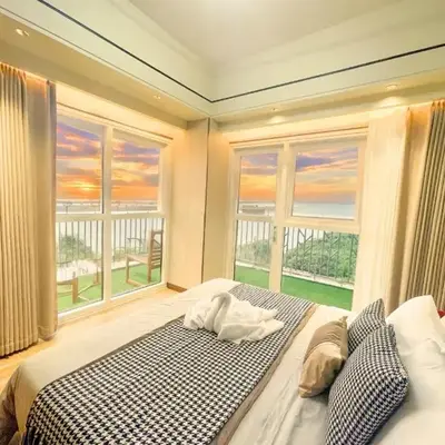 Modern Luxury 5BR Sunset View beside Okada Manila