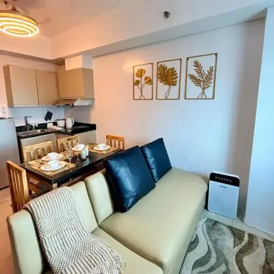 New Beacon Makati Condo Near Airport with Pool Access