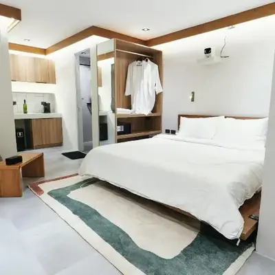 The Kin House - Stay in Art Poblacion