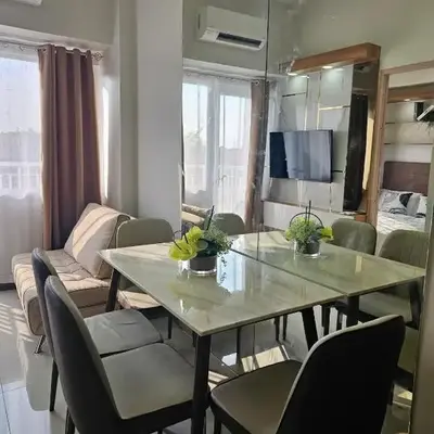 Stunning 2 Bedroom near Airport