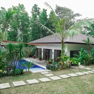 Asana Amadeo a private villa near Tagaytay