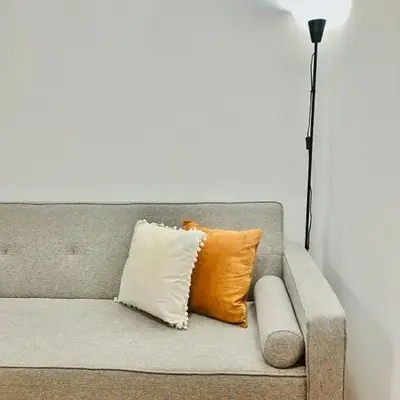 2BR Relaxing Oasis with pool access Sorrento Oasis