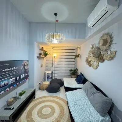 Cozy 3 Bedroom in Uptown Parksuites - Near Mall