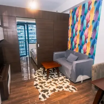 Air residence Snuggle in Style 1 BR condo Makati swim gym park surf 300 Mb