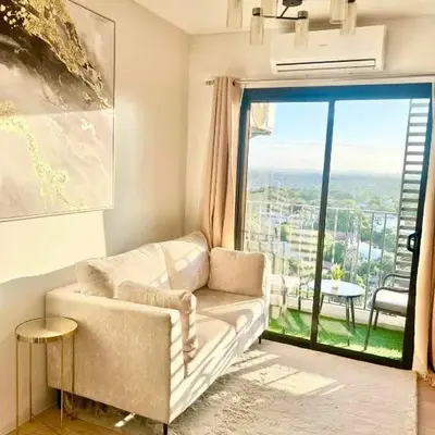 NEW! The Hive Residences - 1BR with Balcony & FREE Parking at Casa Arbo