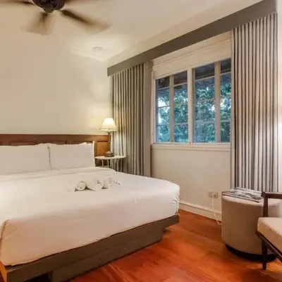 MiraNamin Nest LIRYO - Family Suite in Unique Historic Home with Indoor Plunge Pool