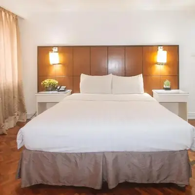 Comfy Inn Manila Kalaw by RedDoorz