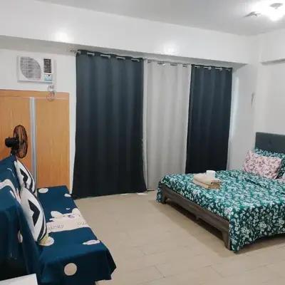 Room Near Naia Terminal 3 and New World Resort