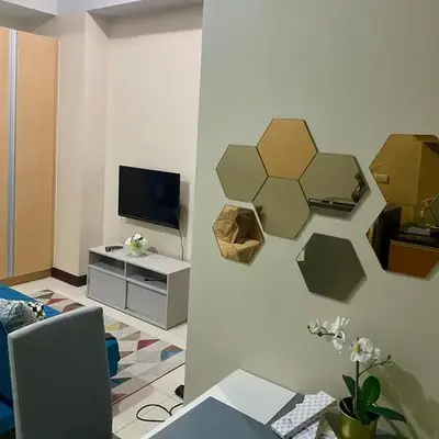 studio flat at 101 Newport Boulevard