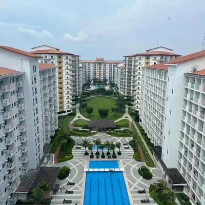 2BR Family suite with Balcony with WiFi and Netflix
