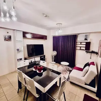 2BR with 2 balconies condo and Pool in Pasig