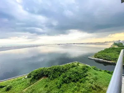 a view of a large body of water at Bayshore 9g 4br in Manila