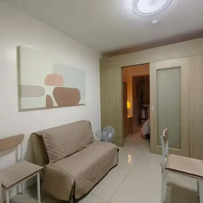 Barkada Room by Metro Staycation