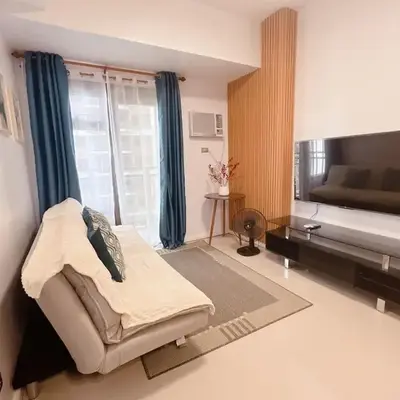 Modern condo near US Embassy