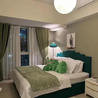 King Size 3-Bedroom in Uptown Parksuites BGC