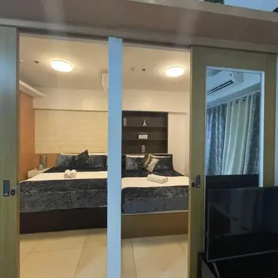 2bedroom with 2balcony with pool view 1633-34