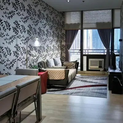 Spacious 1BR APT near Nightlife and Business Center in Makati