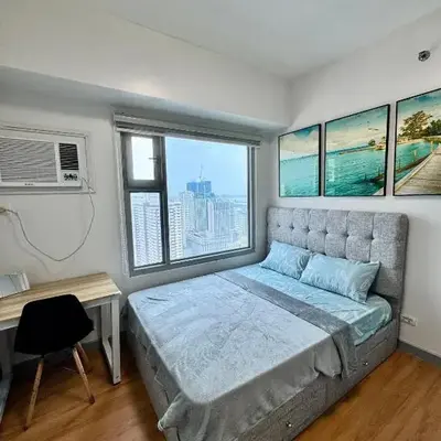 Cozy 1BR Condo in Manila Near US Embassy and Robinsons Place Manila