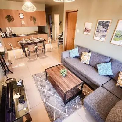 Artsy 110sqm 2br in MOA 200mbps Wifi XBOX Printer