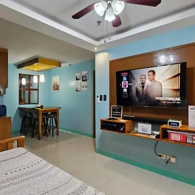 Spacious & Cozy 1-Bedroom
