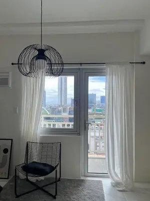 Gallery image of The Bauhouse Studio with Balcony near Eastwood in Manila