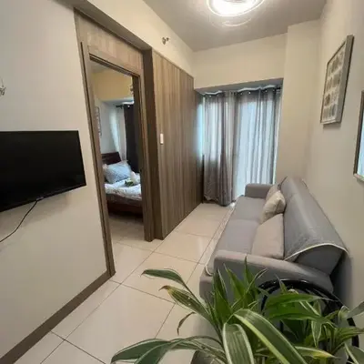 Coast Residence Sea View Balcony WiFi Netflix Near MOA 1524