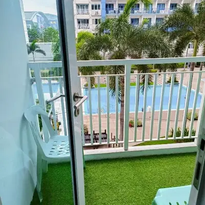 2 bedroom just accross MOA and SMX by jam ez
