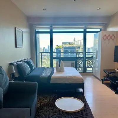 Studio Unit with Balcony in The Gramercy Residences