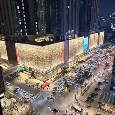 BGC One Uptown