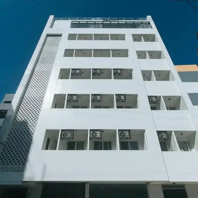 Stay Manila Hotel by RedDoorz