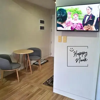 Happy Nook at Holland Park Condominium