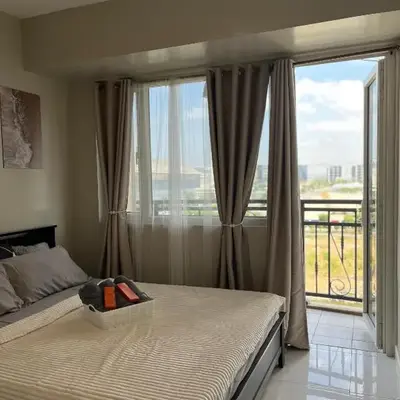 Monarch Park-suites Condominium