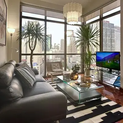 1BR Corner Unit with Balcony