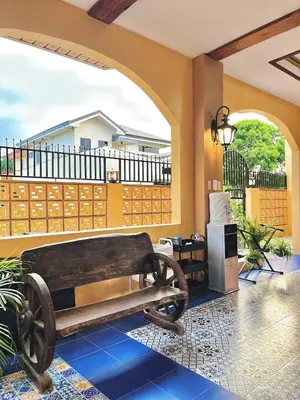 Gallery image of Koi Empire Bed and Breakfast in Santa Rosa