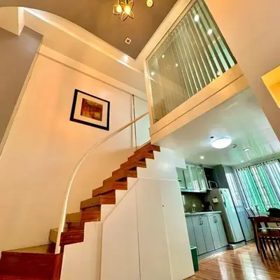 Entire Condo loft in Mandaluyong