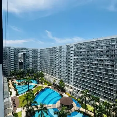 Shell Residences Near Moa and Naia Airport- Rhoi