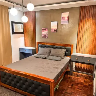 4BR Townhouse w Garage