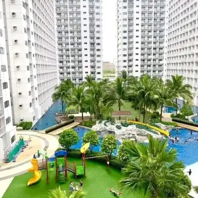 Staycation in Shore Residences