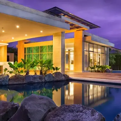 Condo Free Pool Fast Wi-fi near BGC