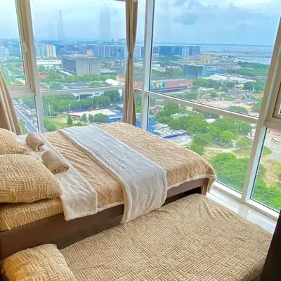 SMDC BREEZE RESIDENCES Pasay near AIRPORT PICC CCP WORLD TRADE CENTER MOA AND STARCITY