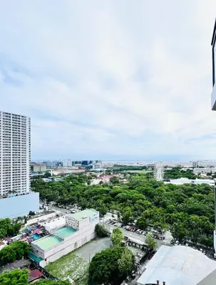 a view of a city with trees and buildings at Bayview near CCP, PICC, Airport, MOA, Okada at Radiance in Manila